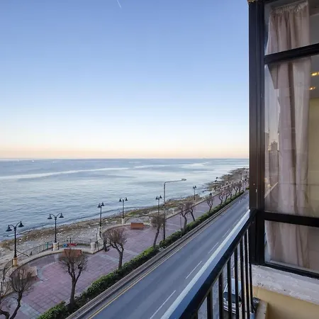 Apartamento Seafront In - Perfect For Relaxation By 360 Estates *