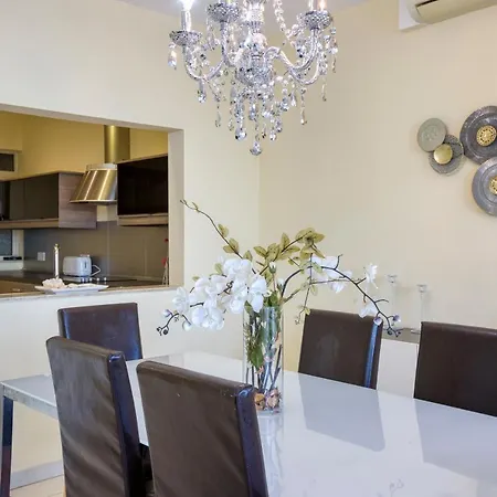 Apartament Seafront In - Perfect For Relaxation By 360 Estates *